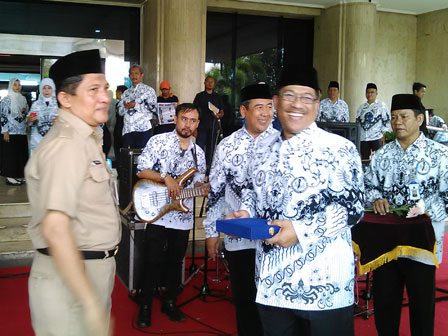 Pencarian PGRI Fakfak - Persatuan Guru Republik Indonesia Cabang Kabupaten Fakfak